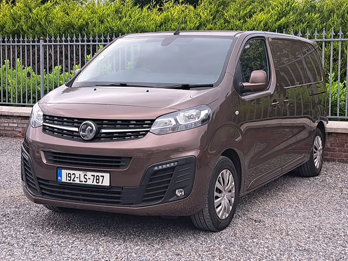 Vauxhall Vivaro Van 1.5 Diesel with 3 front seats - Image 1