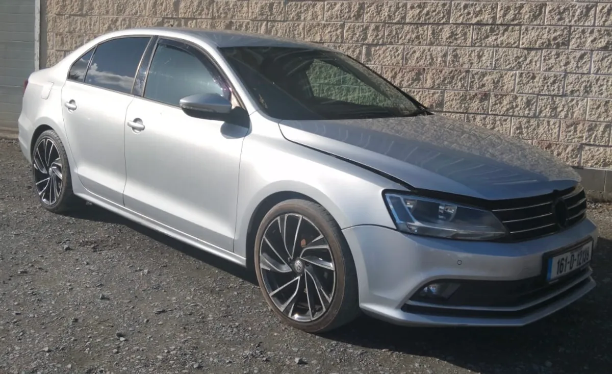 2016 Volkswagen Jetta Automatic - Image 1