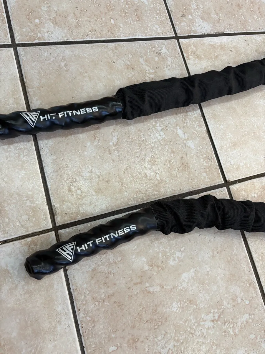 CHEAP PERFECT CONDITION HIT FITNESS BATTLE ROPE!! - Image 3