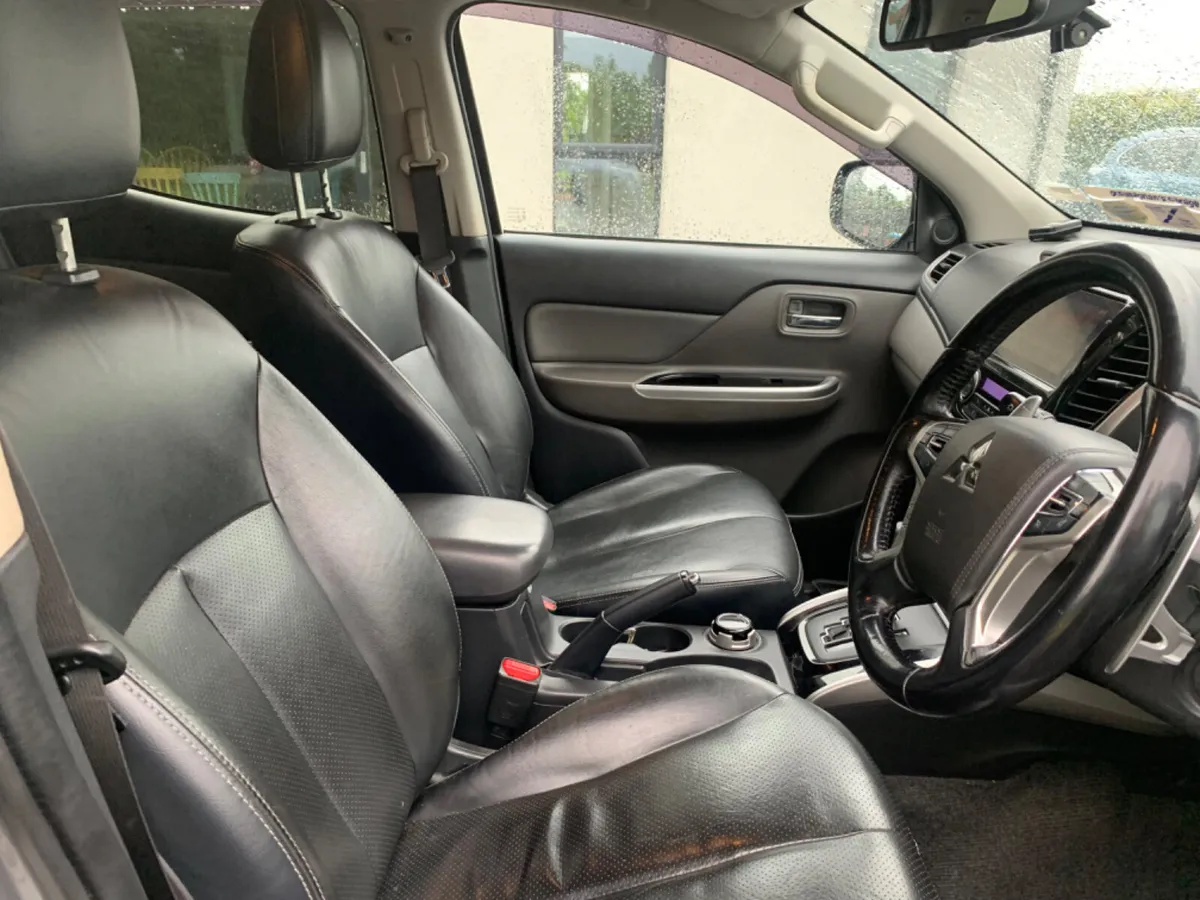 Mitsubishi L200 2019 Auto ,leather - Image 2