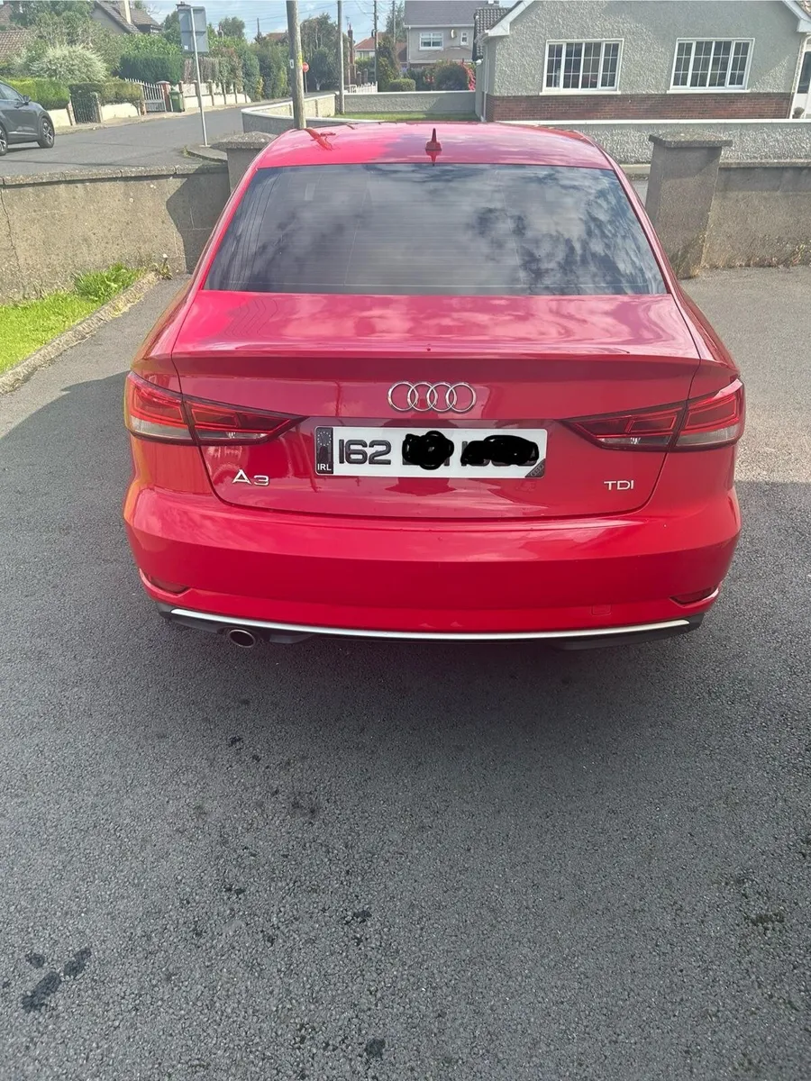 Audi A3 2016 - Image 2