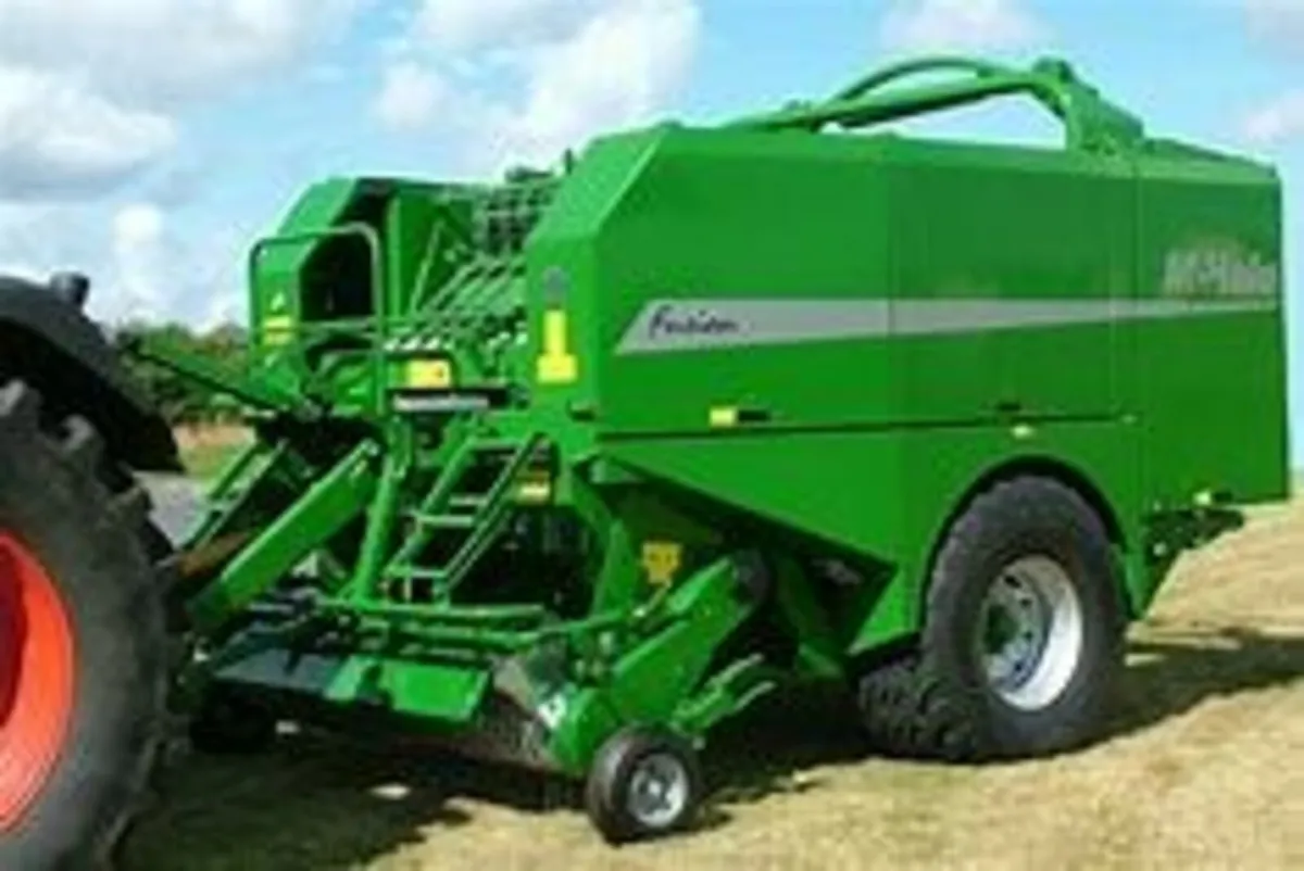 Mchale fusion 1  cheap combi @ wrapper money. - Image 1
