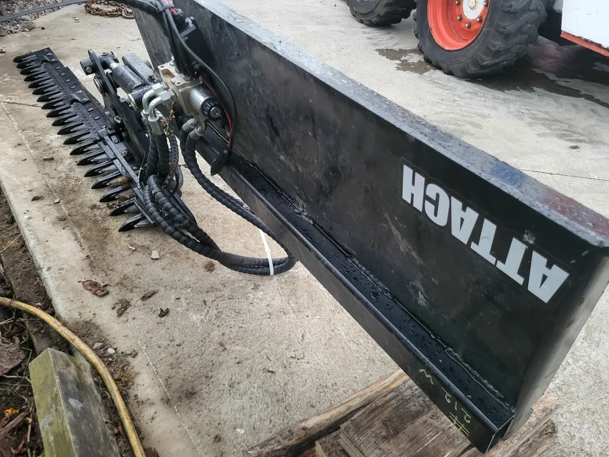 Bobcat hedge cutter - Image 2