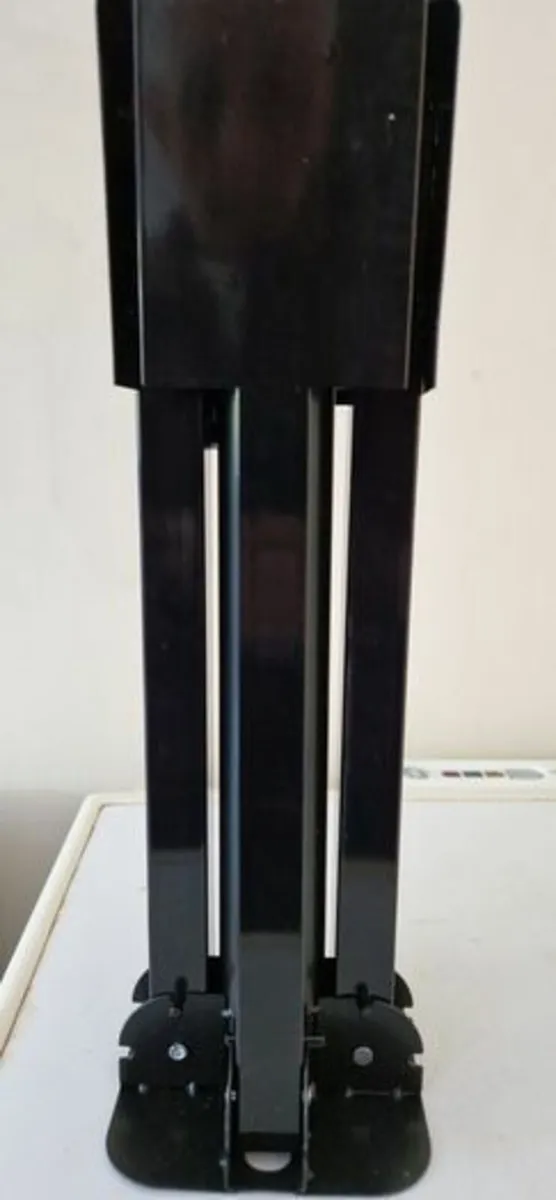 BRAND NEW Foldabe Heavy Parasol Stand High Quality - Image 4