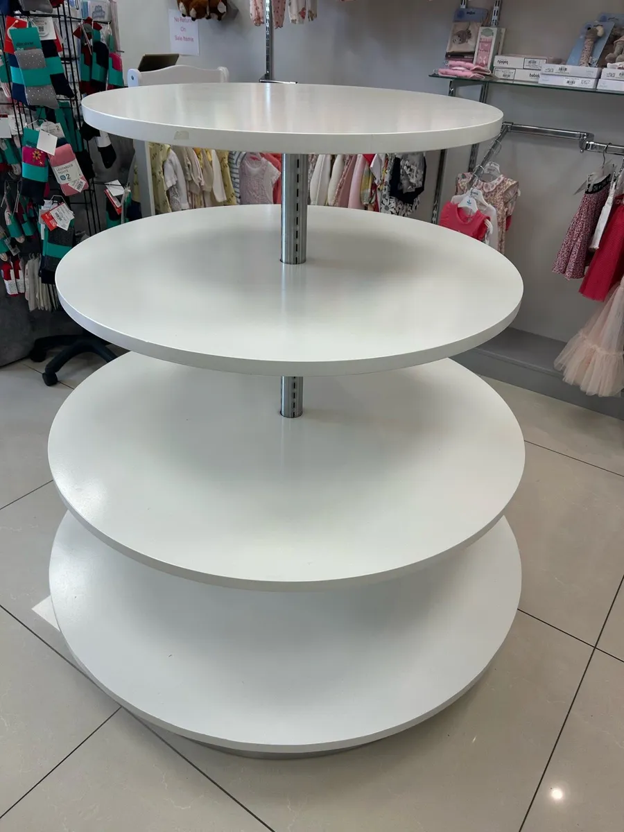 Tiered Clothing Stabd - Image 3