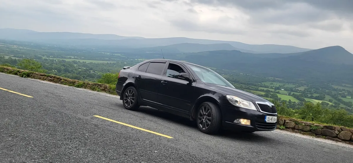Skoda Octavia 2009 - Image 1