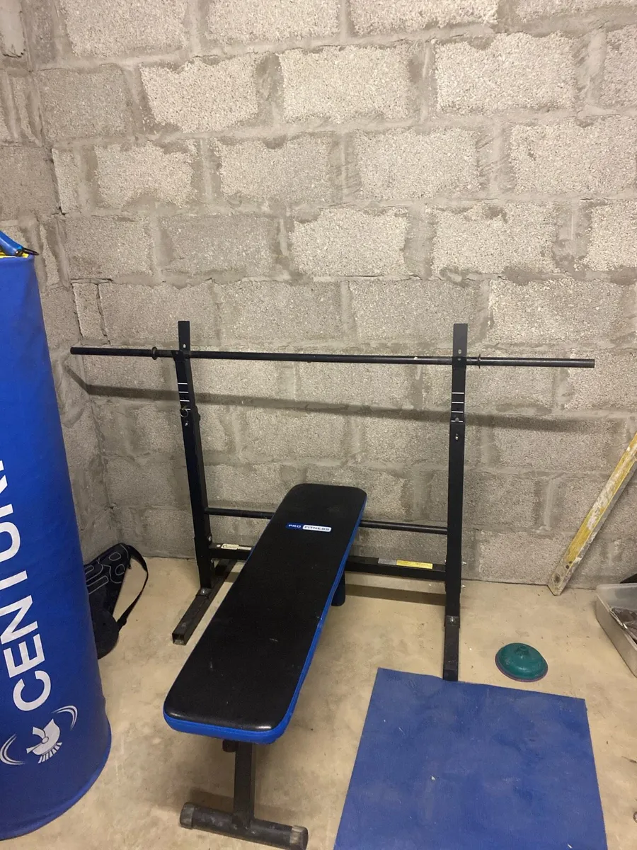 Bench press - Image 1