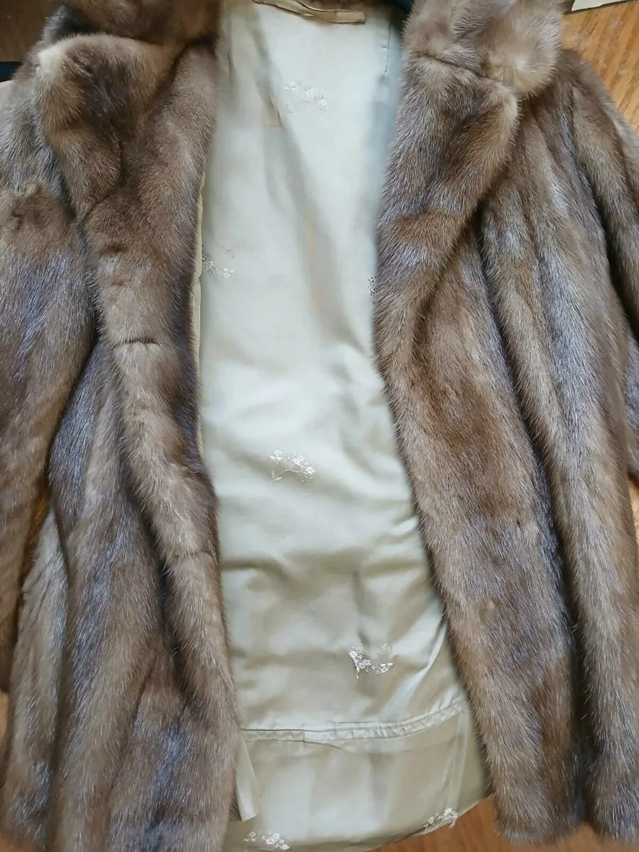 Mink Jacket Coat, excellent condition,small-medium - Image 2