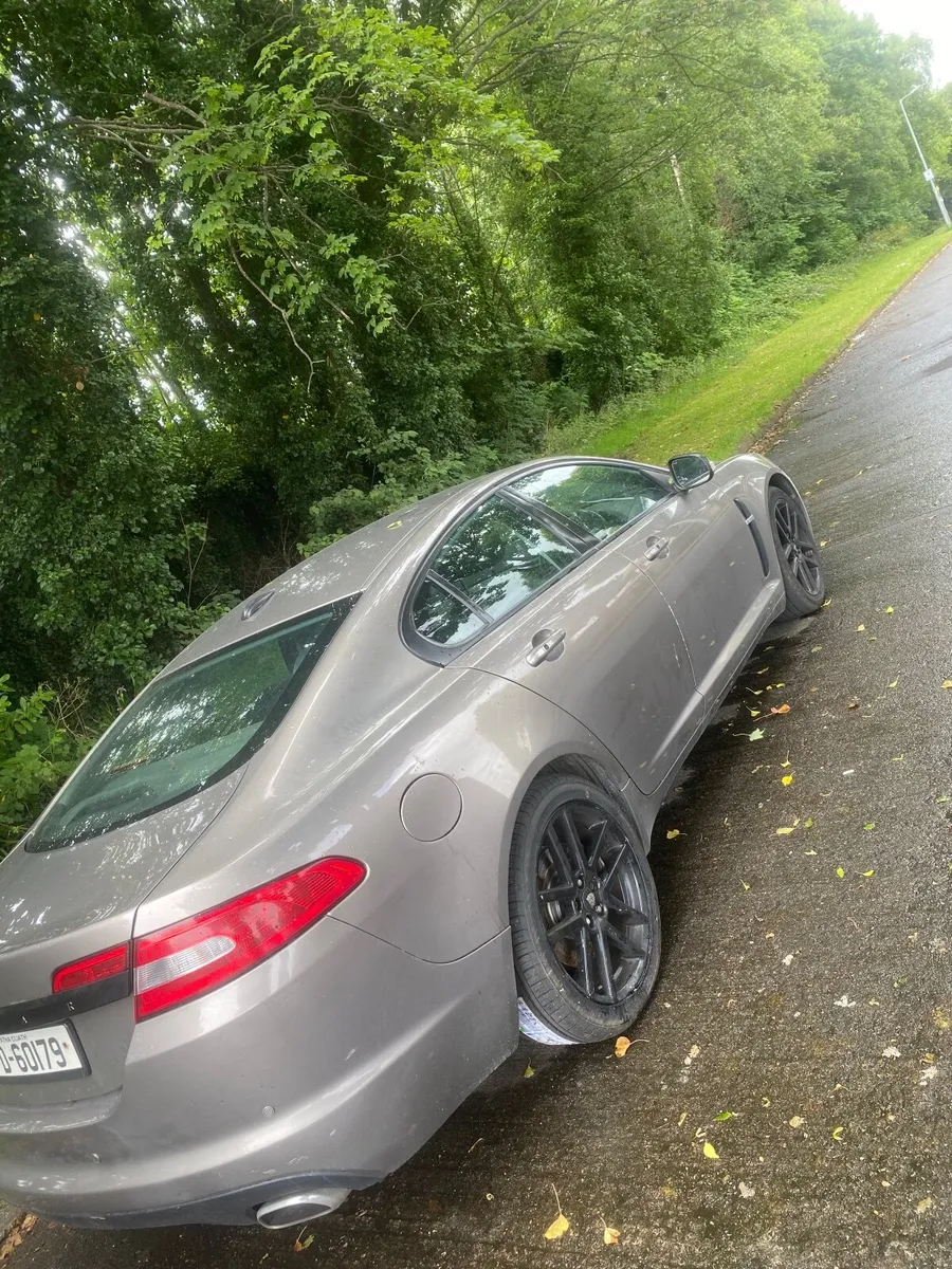 Jaguar XF 2008 - Image 4