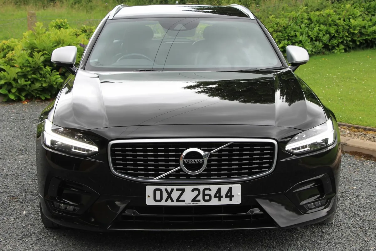 V90 D5 235 Bhp R-Design Auto AWD * Volvo History - Image 2
