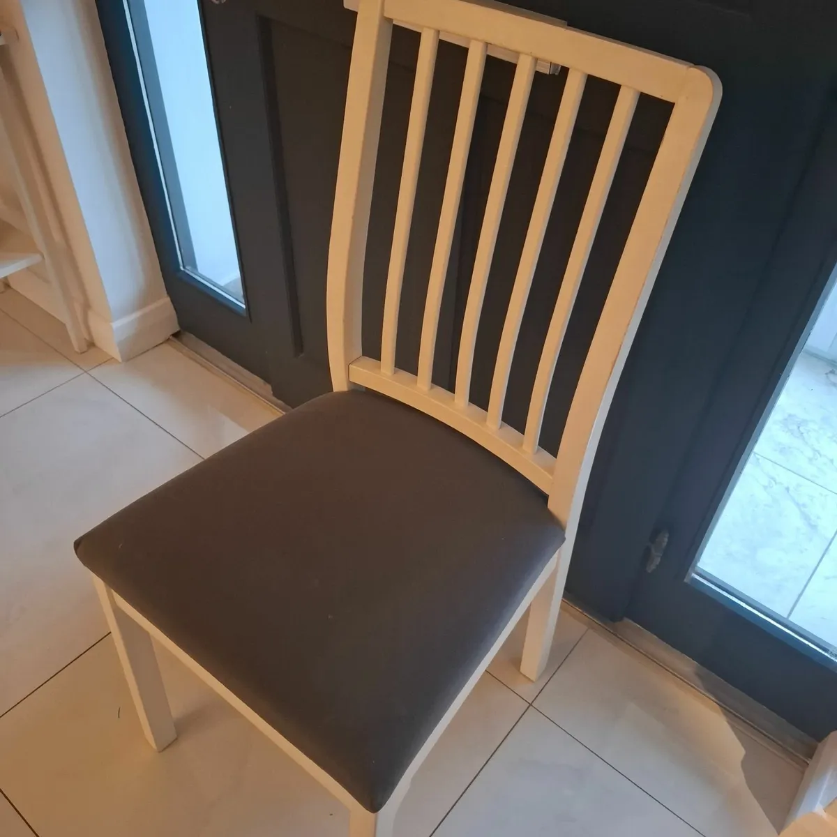 Kitchen chairs - Image 2