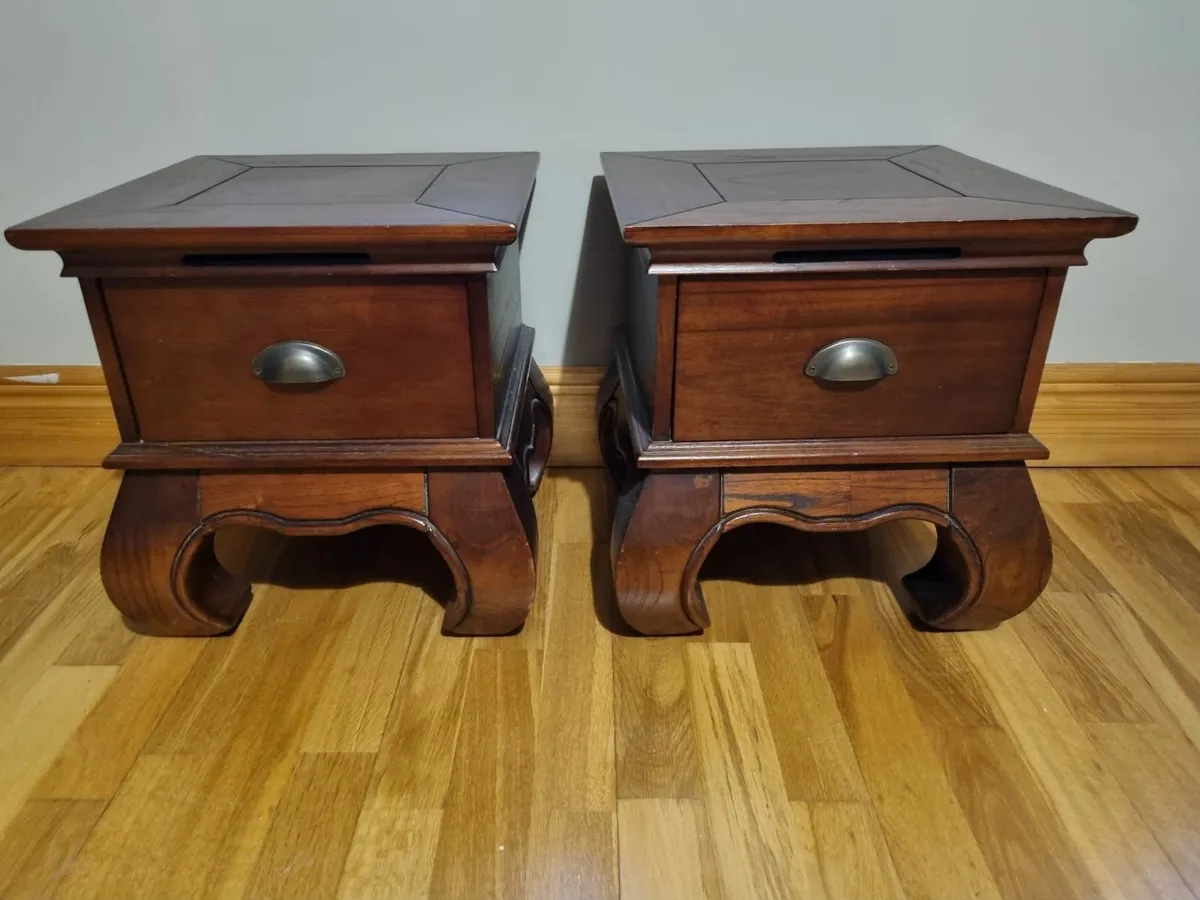 Bedside Lockers