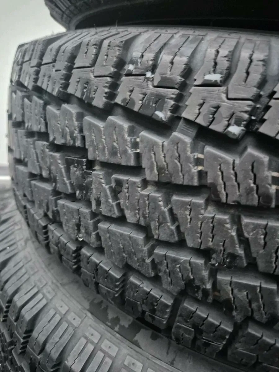 FORD Wheels and Tyres perfect - Image 1