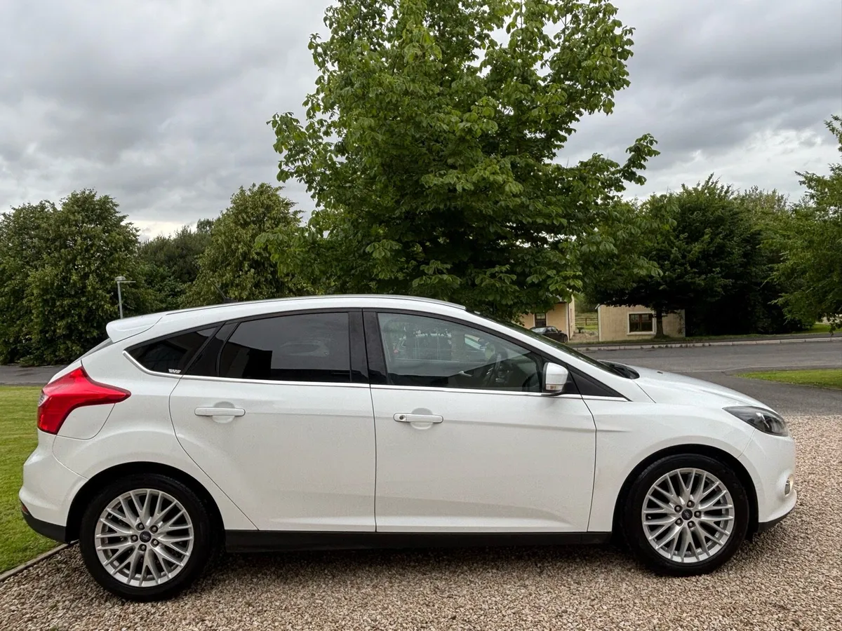 2014 ford focus 1.0 Ecoboost - Image 2