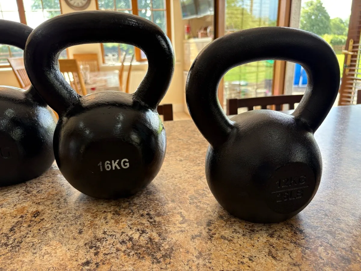 LARGE QUALITY KETTLEBELL COLLECTION - CHEAP!! - Image 3