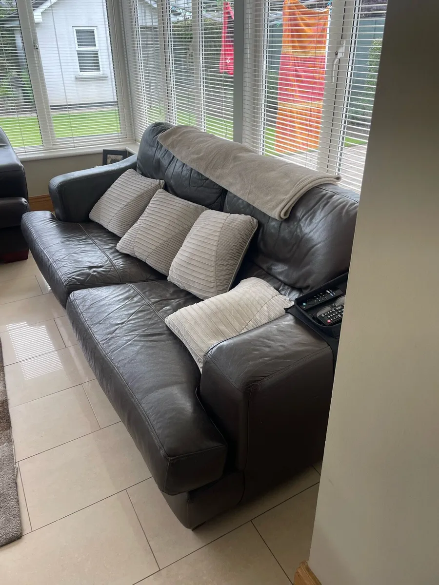 Furniture - Image 4