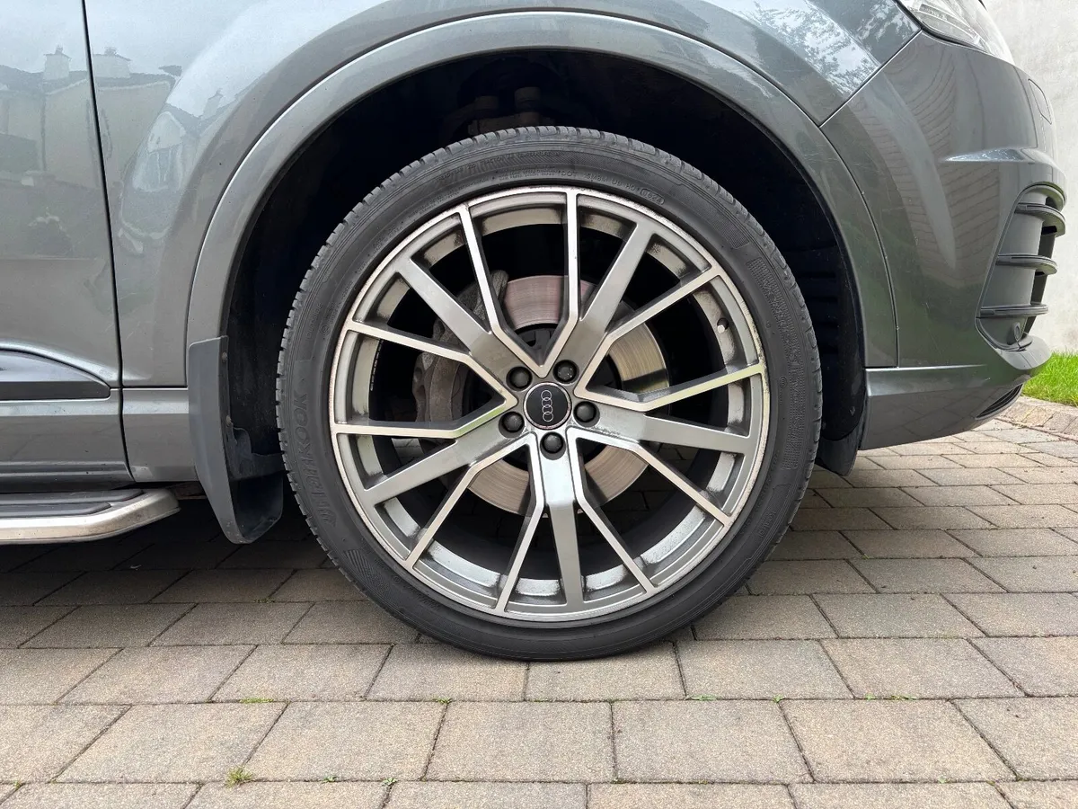 2018 (181) Audi Q7 3.0 Tdi 272 BHP Quattro S Line - Image 4