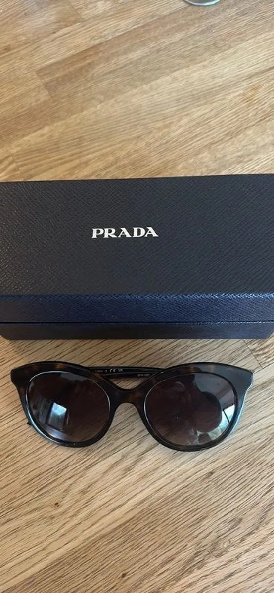 Prada ladies sunglasses - Image 1