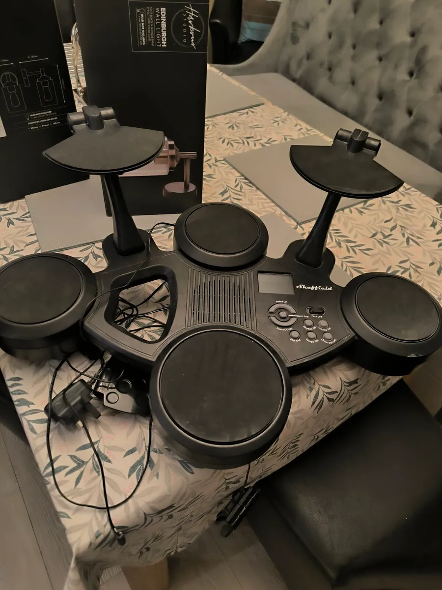 Electric drum set