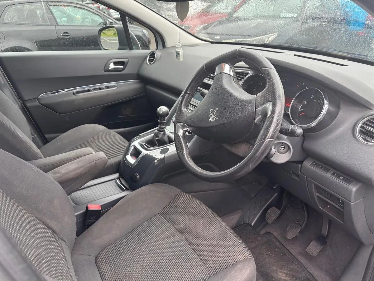 Peugeot 5008 - Image 4
