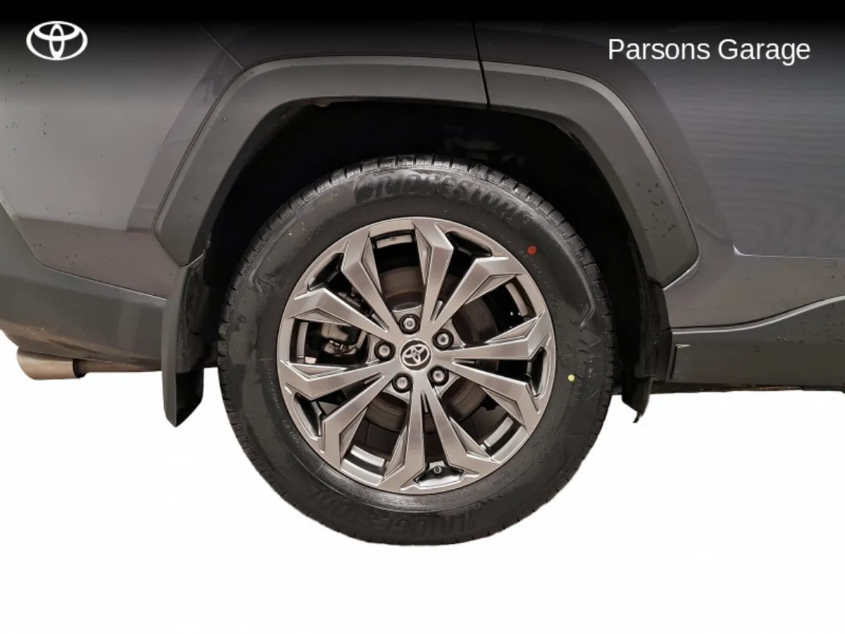 Toyota RAV4 RAV4 HYBRID SOL - Image 3