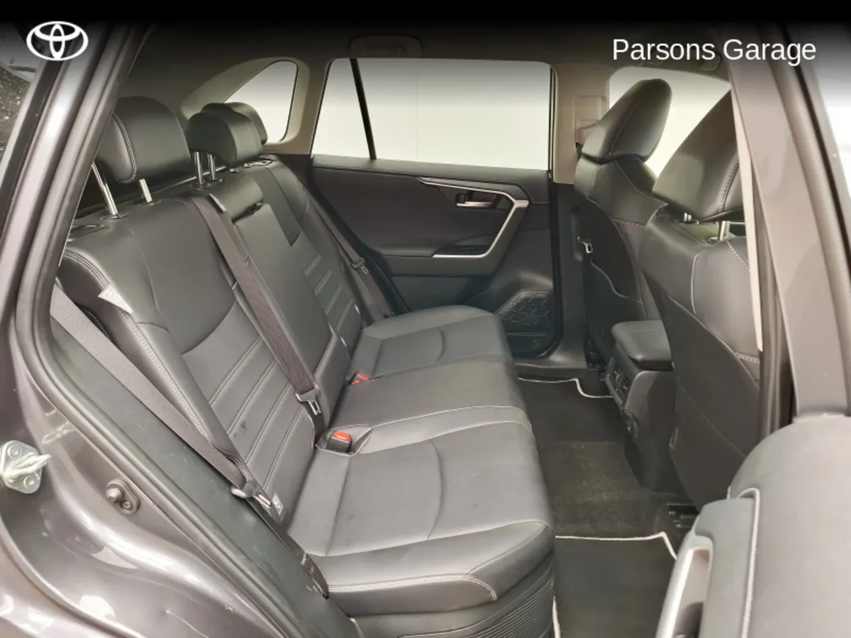 Toyota RAV4 RAV4 HYBRID SOL - Image 4