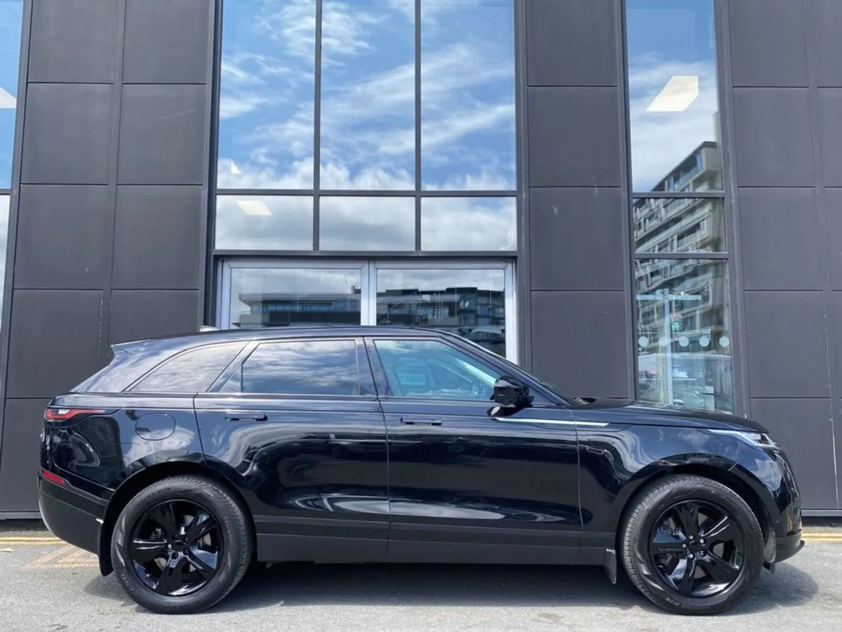 Land Rover Range Rover Velar P400e R-dynamic AWD - Image 4