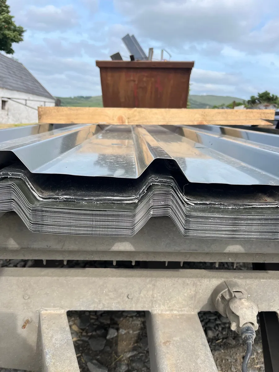 Tin sheeting / roofing cancelled order - Image 3