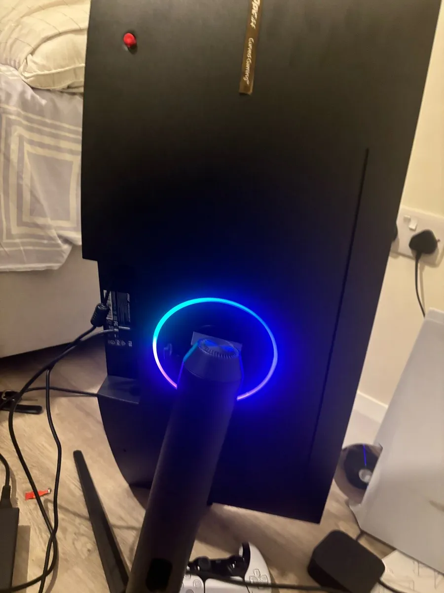 MSI Gaming monitor - Image 1