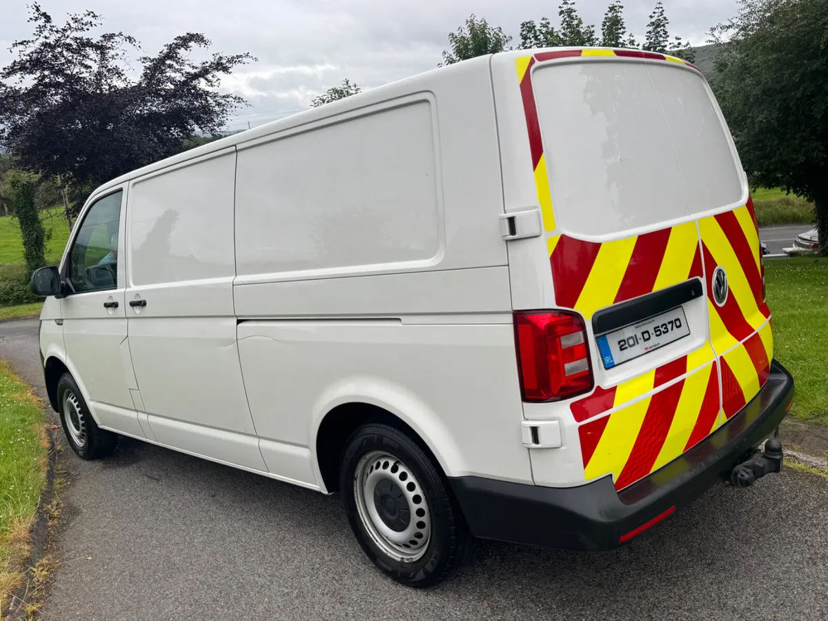 Volkswagen Transporter 2020 LwB - Image 3