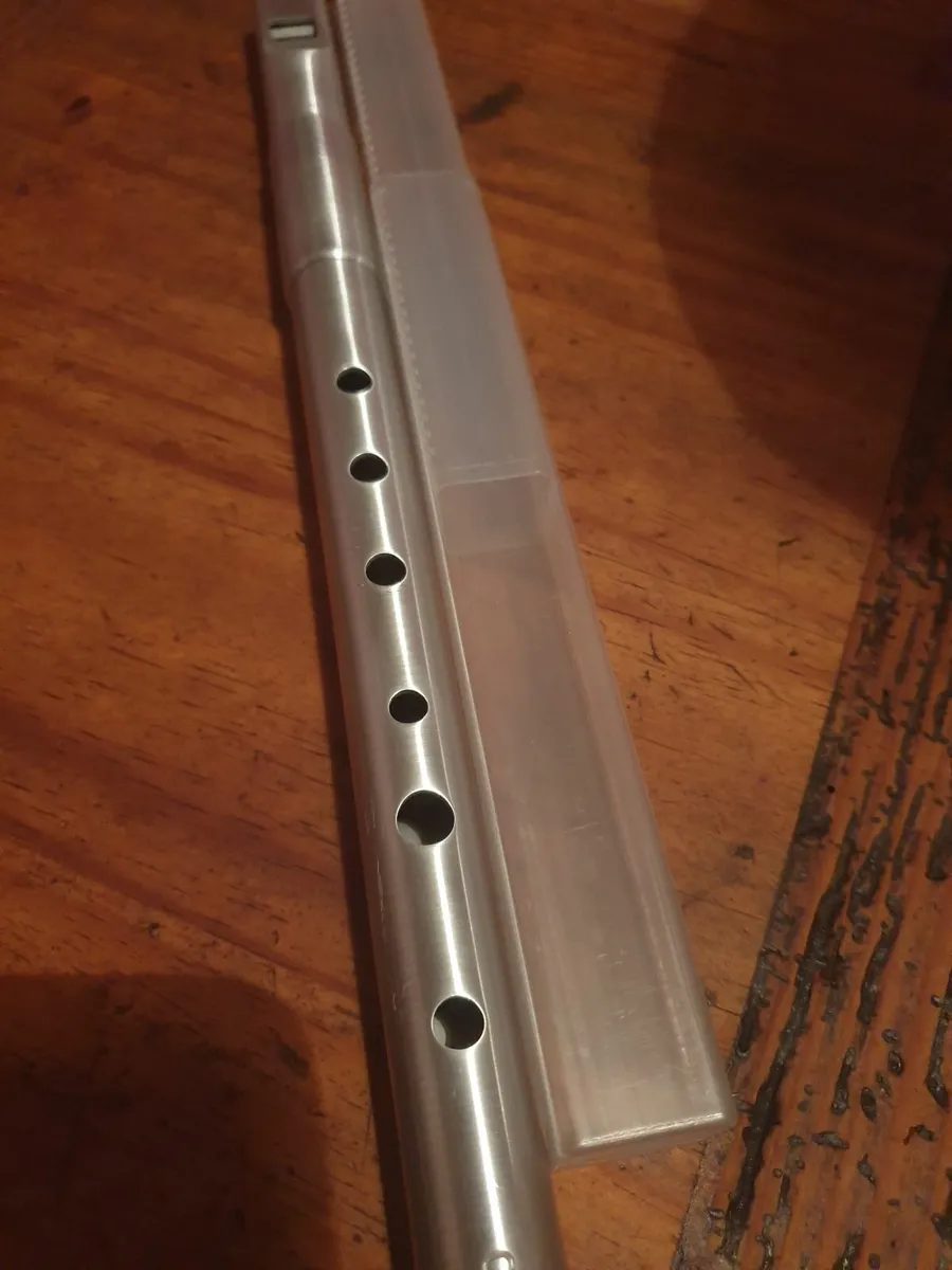 Kerry Busker tin whistle key of C - Image 4