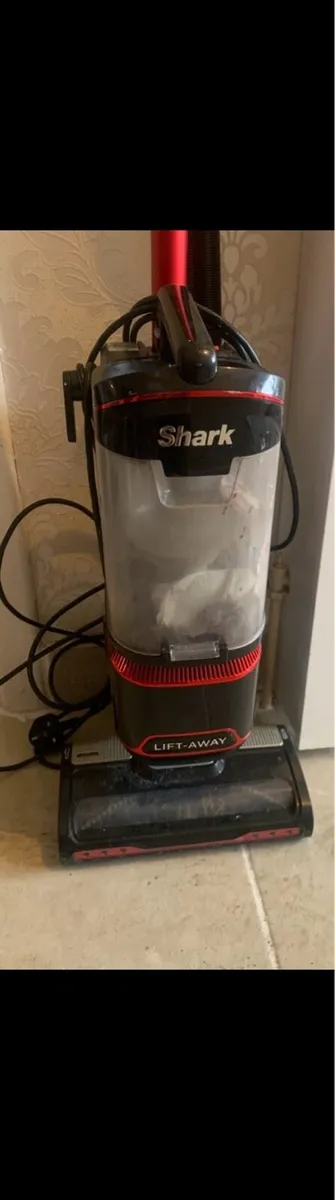 SHARK LIFTAWAY HOOVER - Image 1