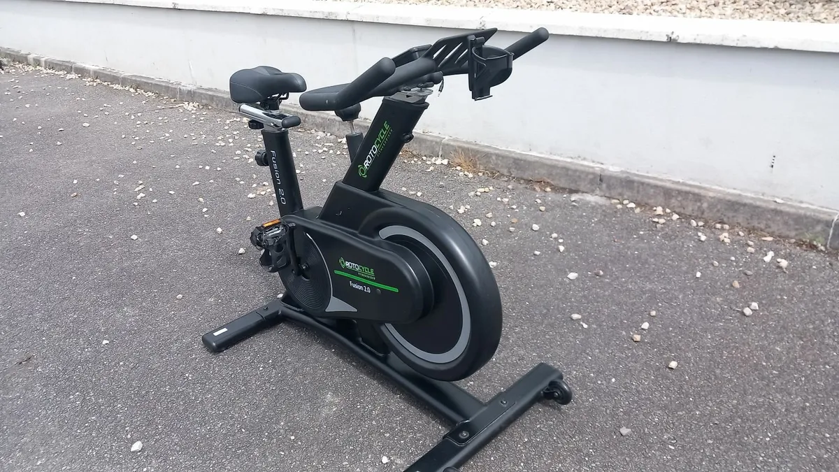 exercise bike - Image 1