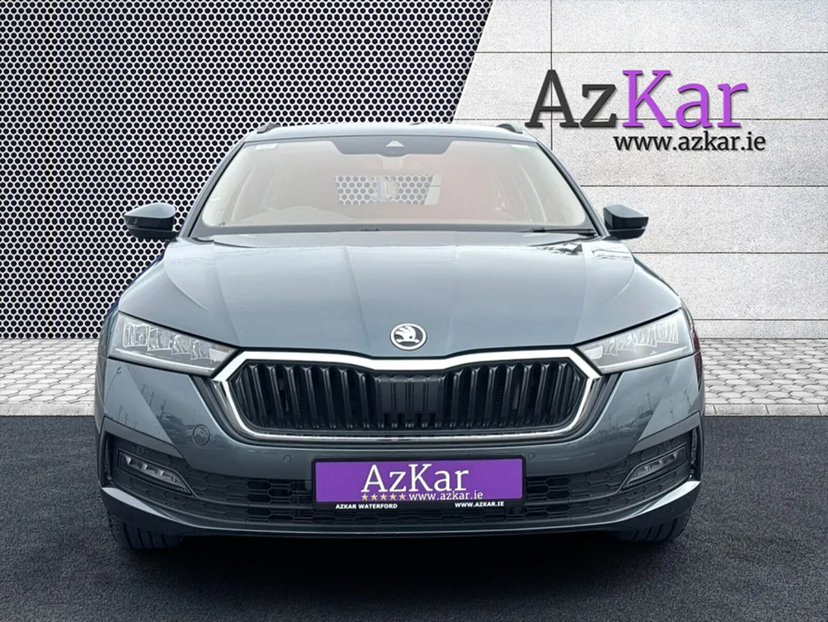 Skoda Octavia 2021 SE TECH 1.4 TSI PHEV AUTOMATIC - Image 2