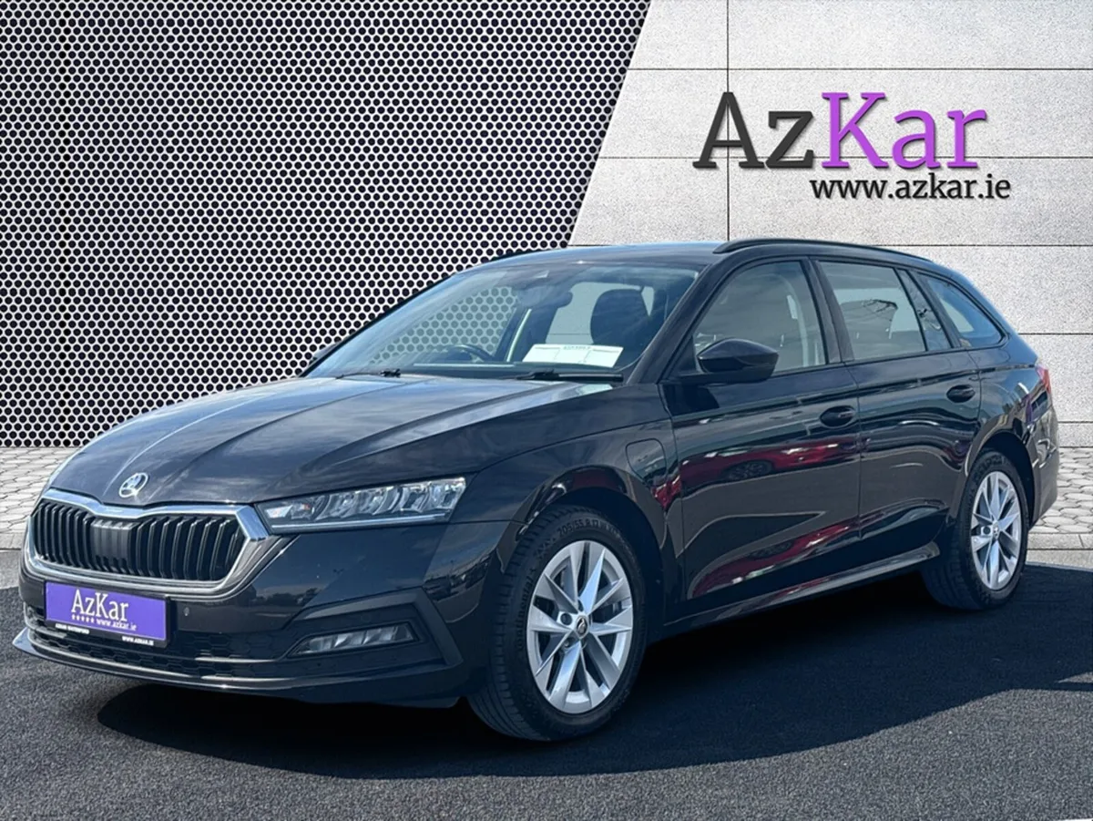 Skoda Octavia 2021 SE TECH AUTOMATIC ESTATE 1.4 TS - Image 3