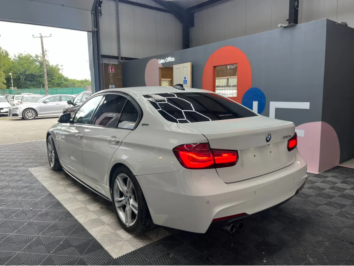 BMW 3-Series 330E / 102k KMs / REVERSE CAMERA , AD - Image 4