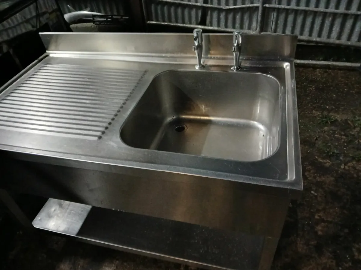 Stainless steel commercial sink unit delivered - Image 3