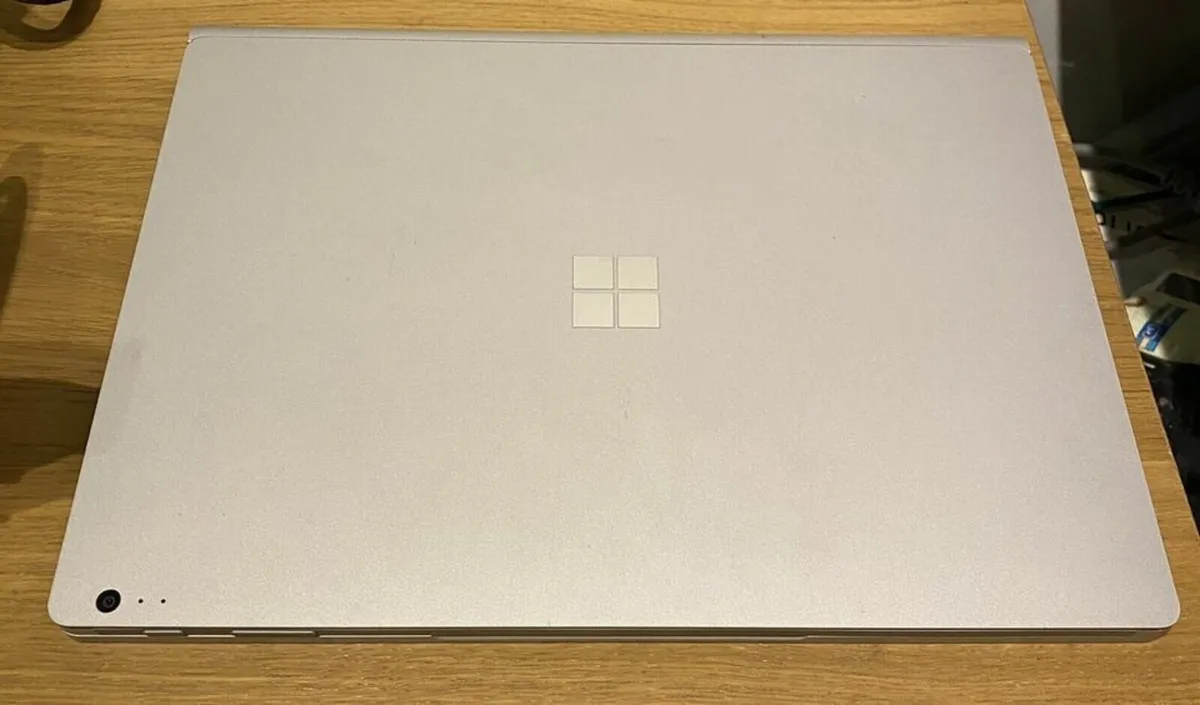 Microsoft Surface Book 2 13.5" Touch I5 8GB 256GB - Image 3