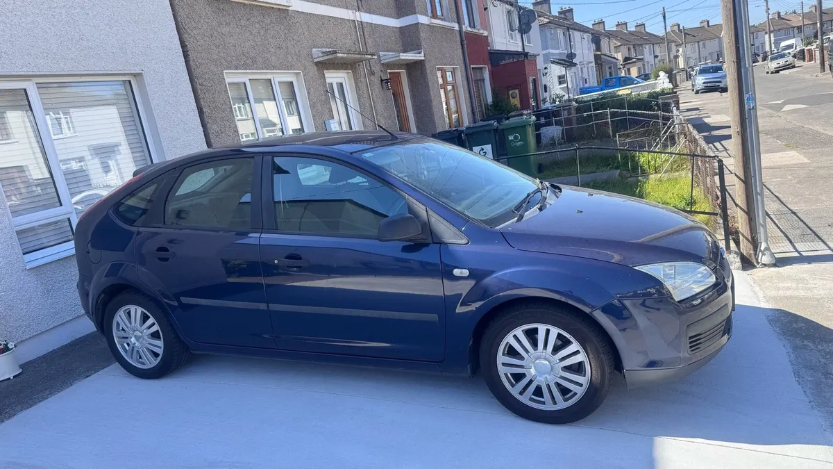 Ford Focus - Image 2