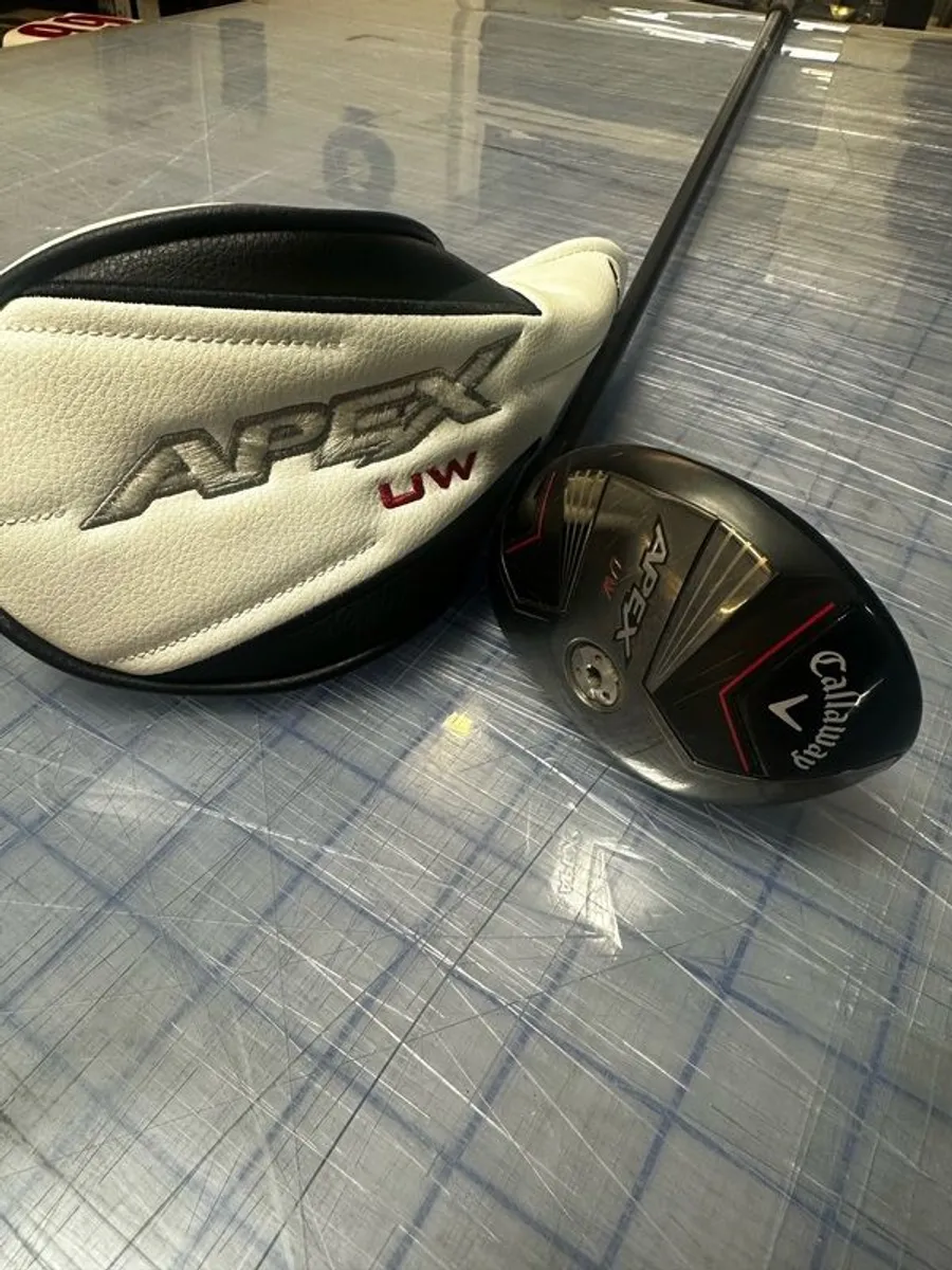 Callaway uw hybrid wood,, 17 degree, free delivery - Image 1