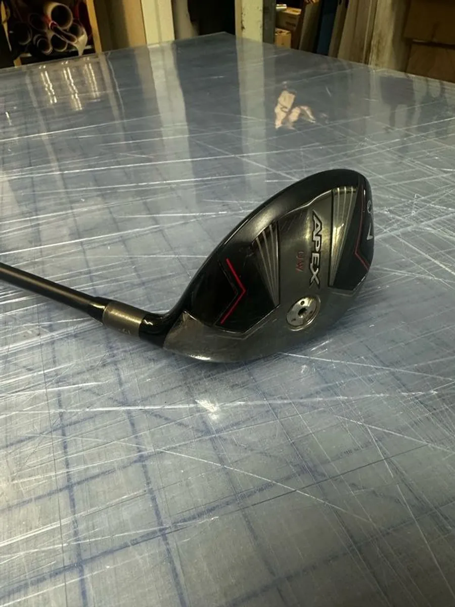 Callaway uw hybrid wood,, 17 degree, free delivery - Image 2
