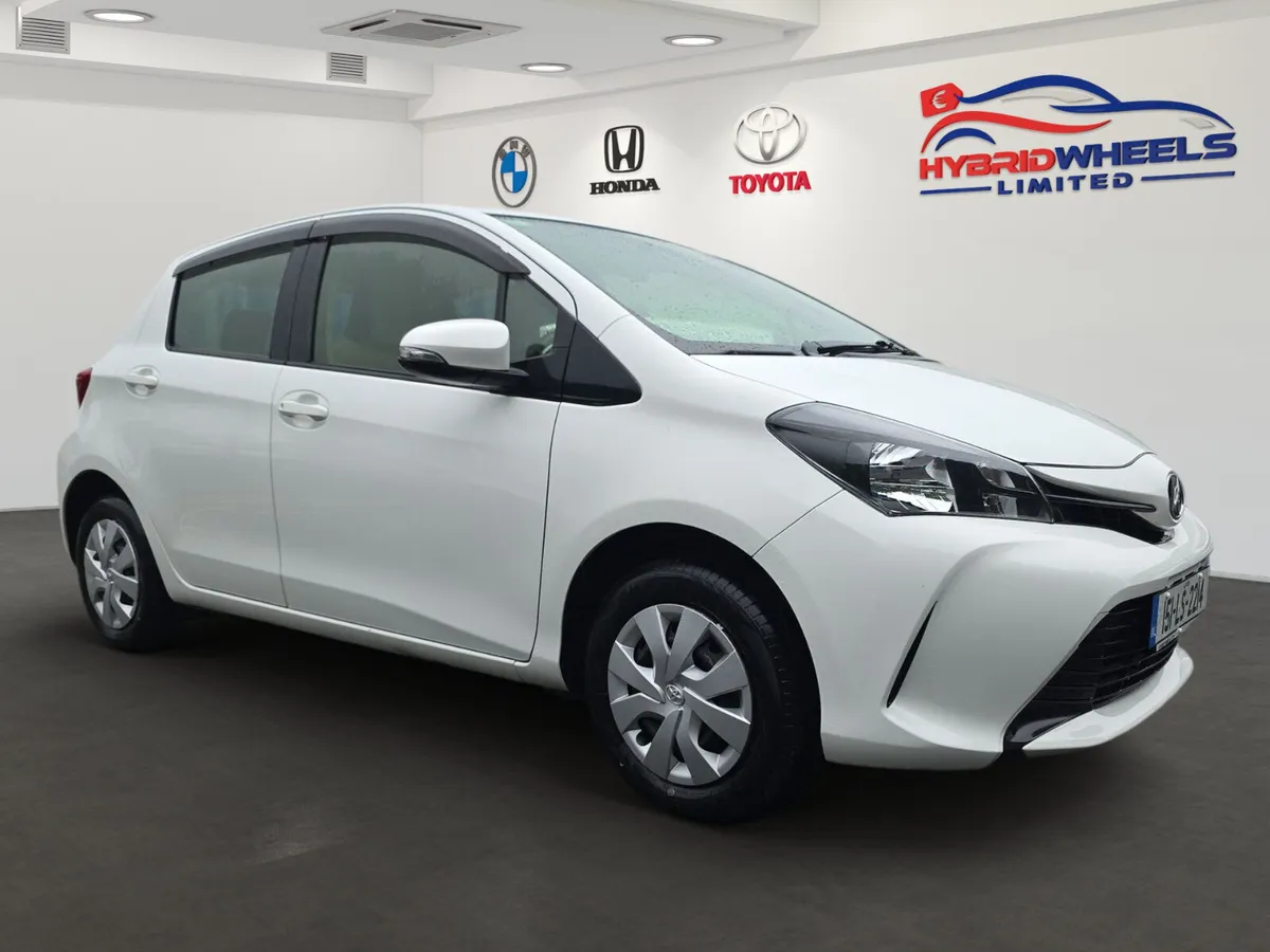 Toyota Vitz 2015 Automatic - Low mileage - Image 1