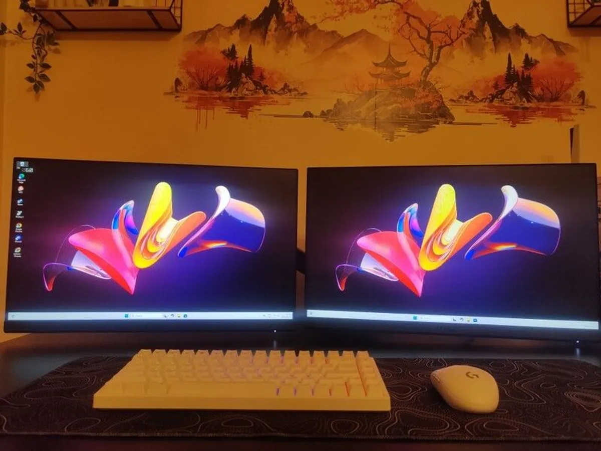 Gaming PC setup - Image 3