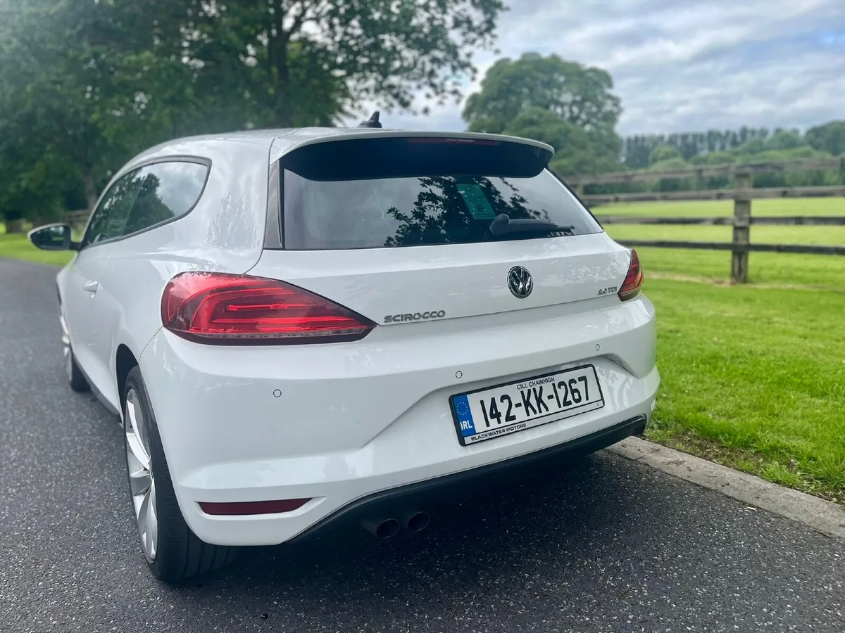 Volkswagen Scirocco TDI GT BlueMotion Technology - Image 3