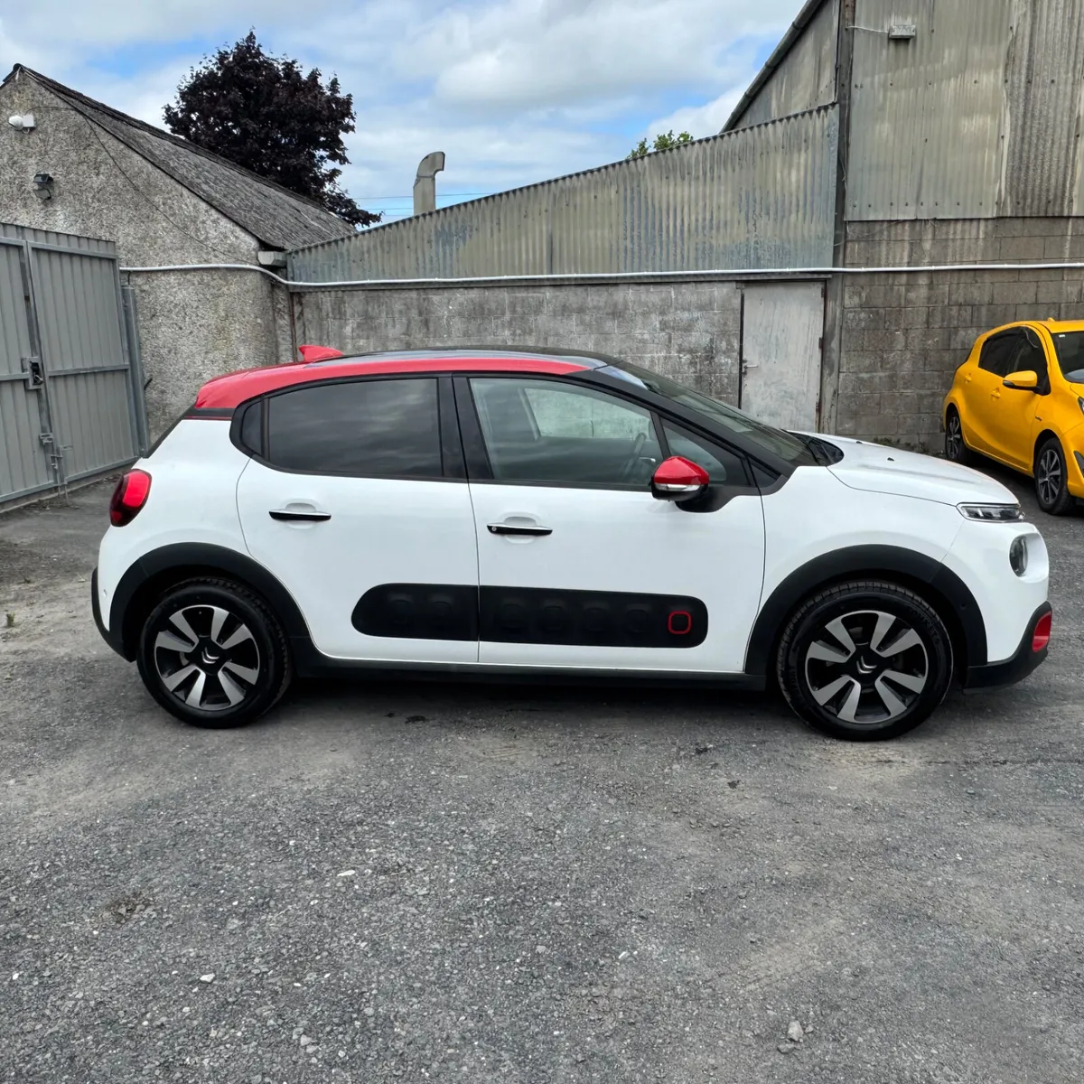 Citroen C3 2018 Automatic 2 Tone Colour - Image 2