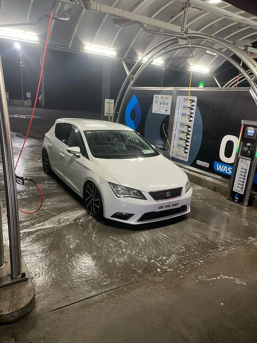 Seat Leon - Image 2