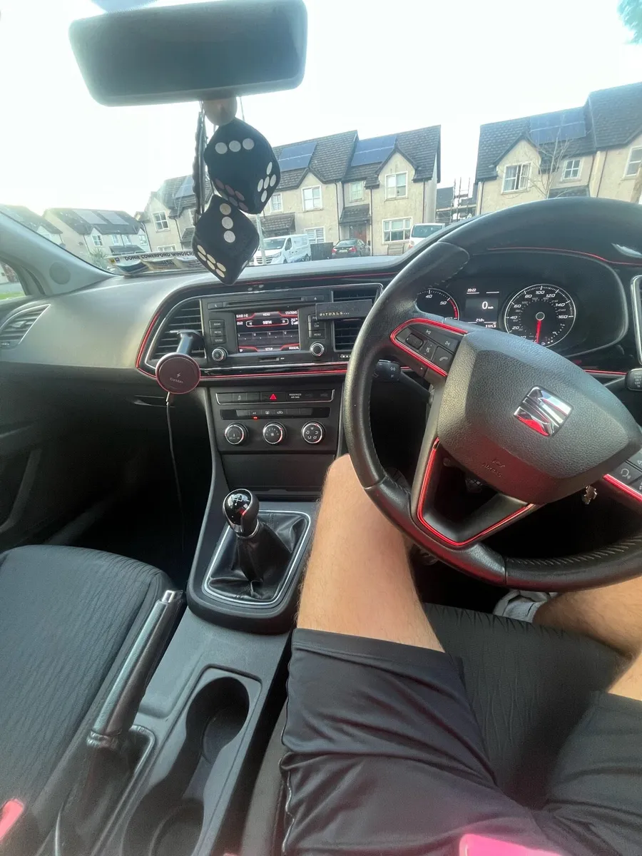 Seat Leon - Image 4