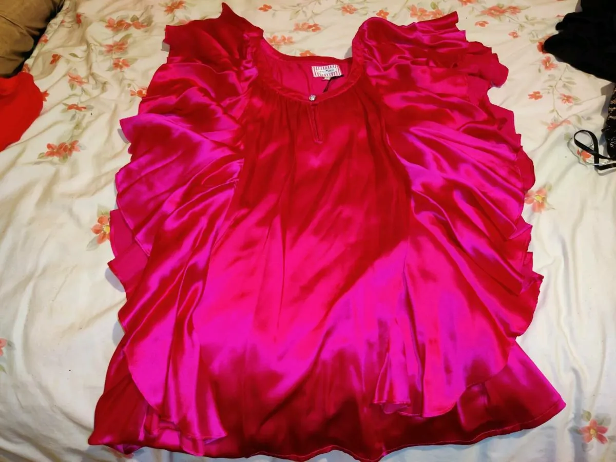 FRAN JANE DESIGNER, New Hot Pink Slip Over Blouse - Image 3