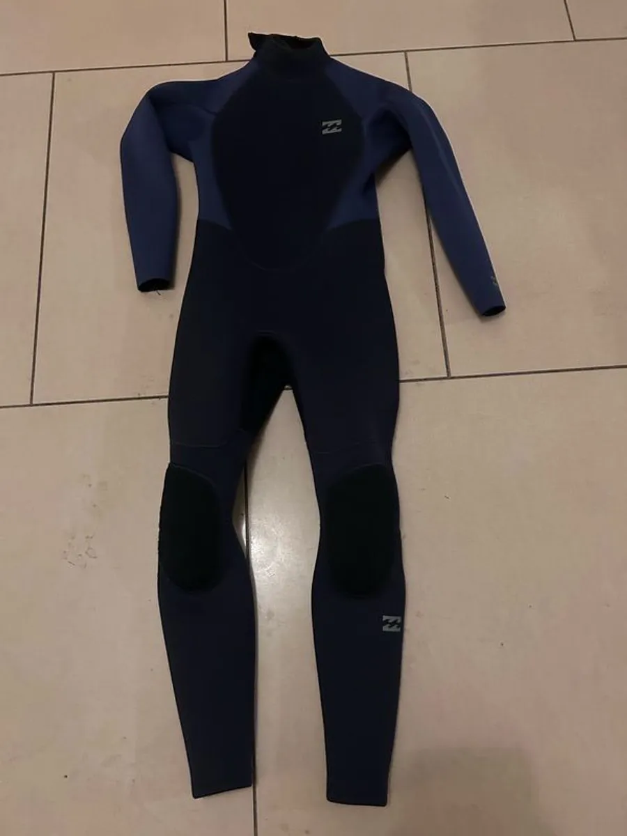 Kids Billabong 4/3mm Wetsuit - Image 1