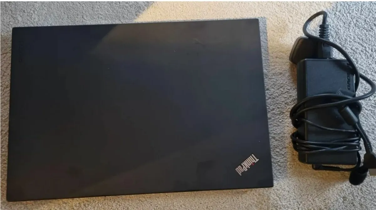 Lenovo ThinkPad P50S 15.6" i7 8GB 256GB GAMING - Image 4